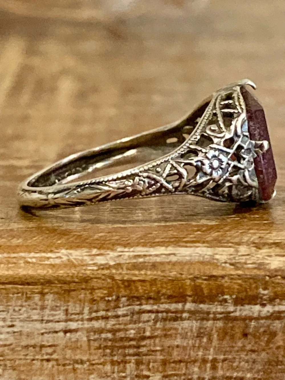 Sterling Silver Filigree Ring with Purple Stone - Size 7
